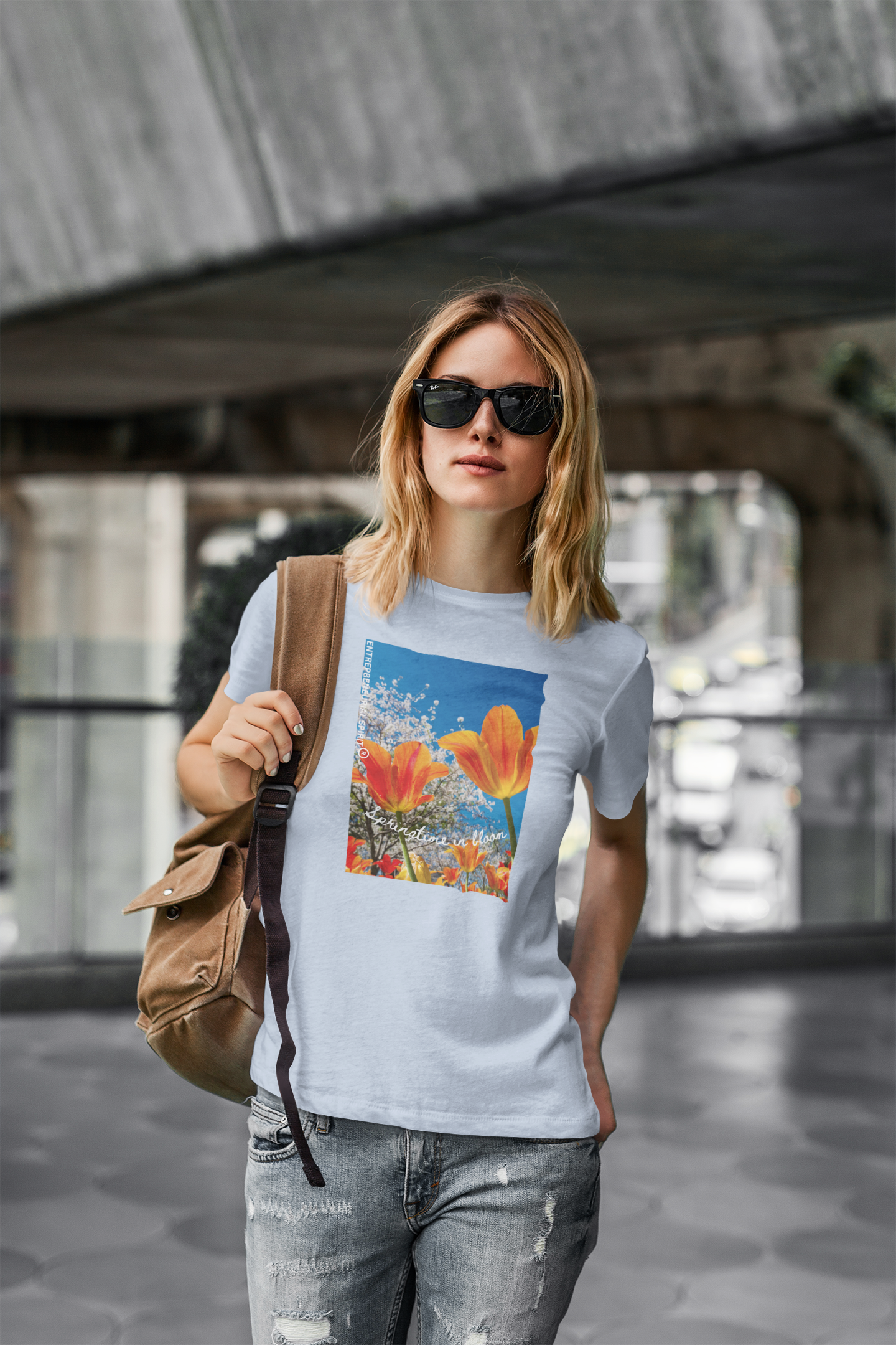 Classic short-sleeved T-shirt ('Spring time in Bloom')